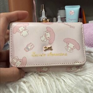 Sanrio My Melody Light Pink Gold Accent Kiss-Lock Card Wallet